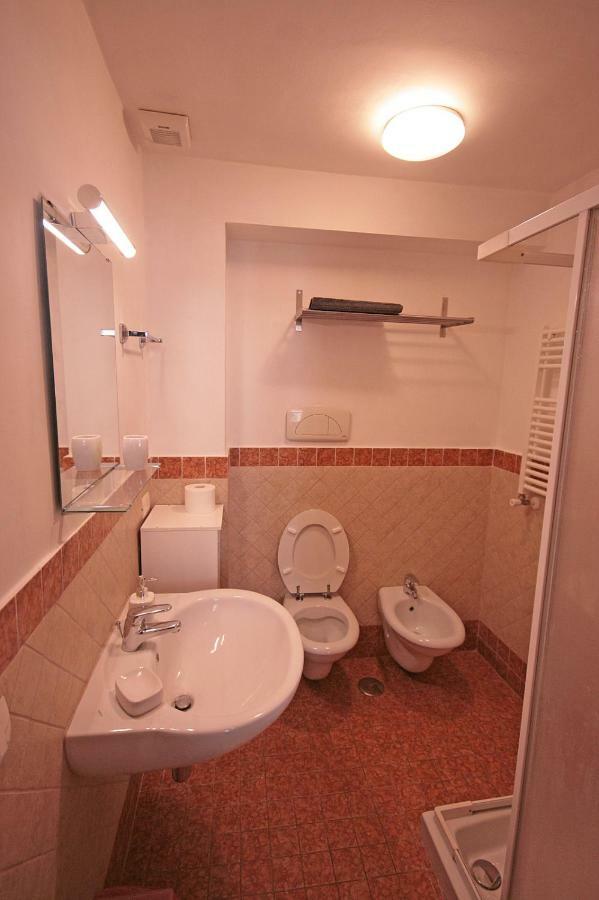Trastevere 3 Bedrooms Rome Exterior photo